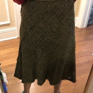DKNY below the knee, lined skirt